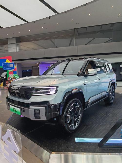 深圳117比亚迪方程豹硬派越野的爆款，英菲尼迪35周年与你共成长